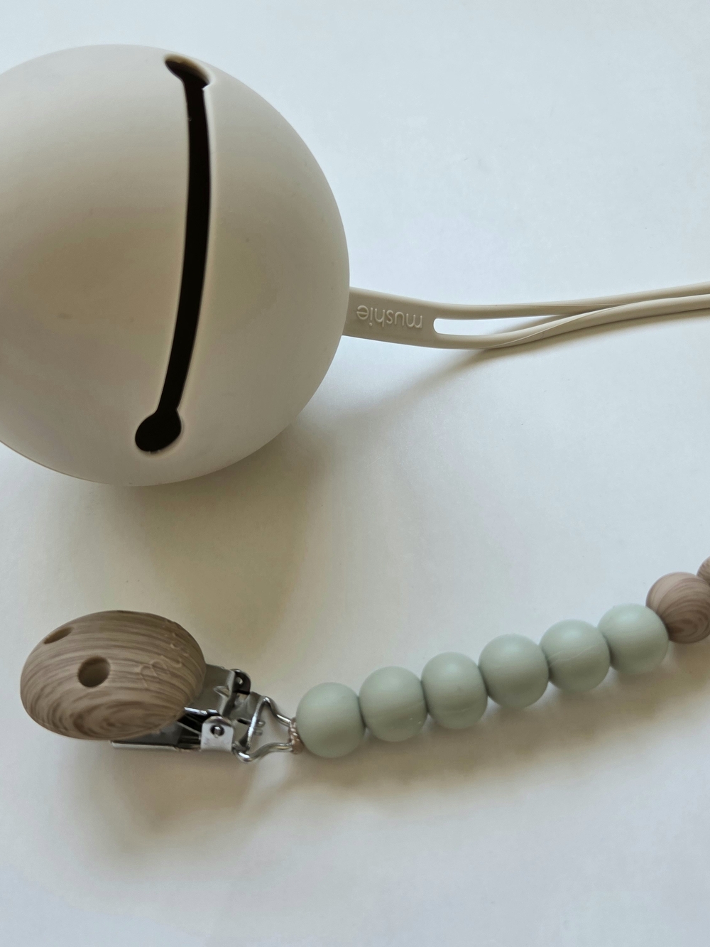 Mushie Pacifier Bundle - Picture 2 of 2